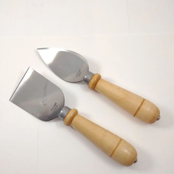 Cheese Knife Set with Wooden Handles - Picture 12 of 12